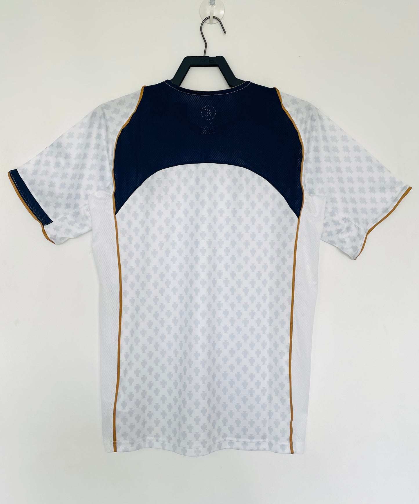 Portugal 2004 Away