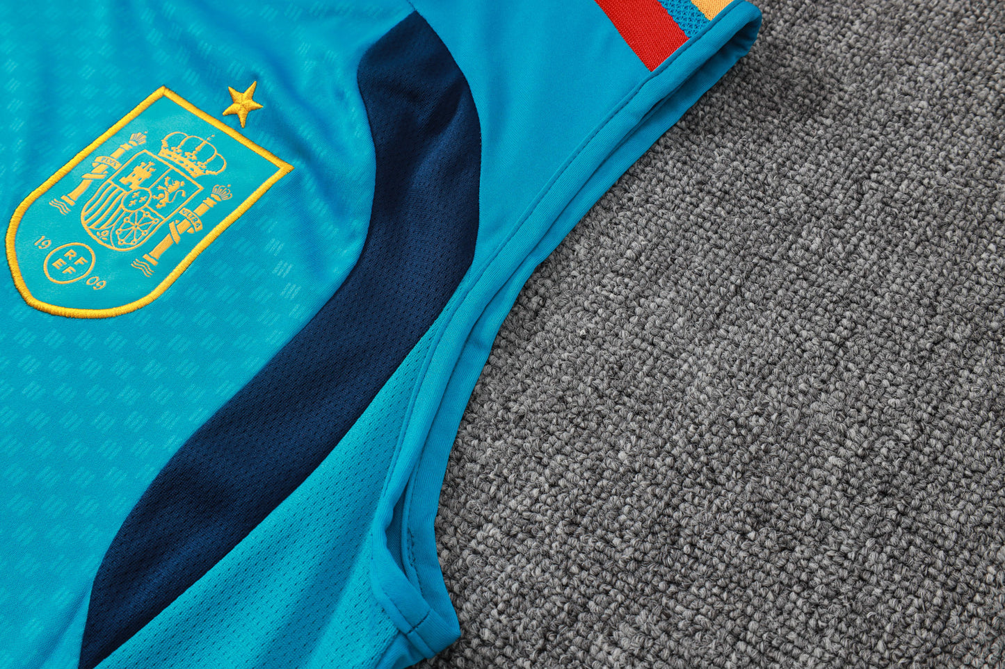Spain Sleeveless Training Kit - Light Blue/Navy