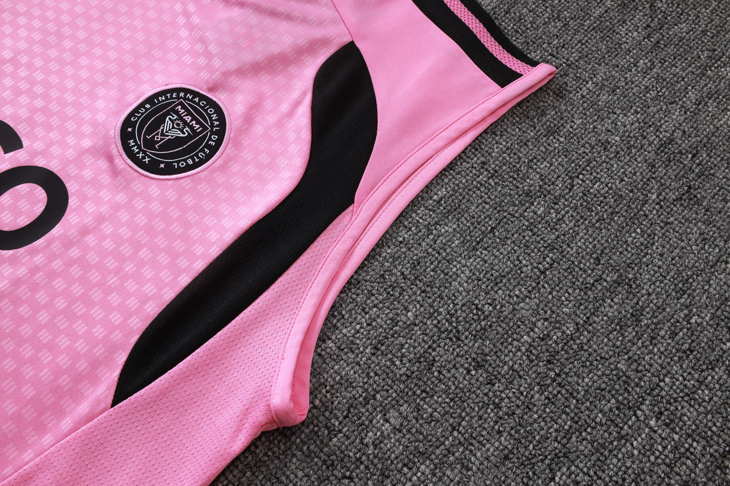 Inter Miami Sleeveless Training Kit - Home