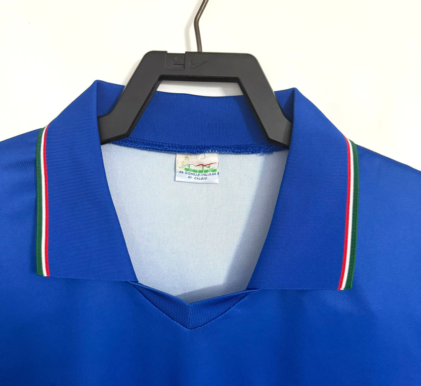 Italy 1990 Home