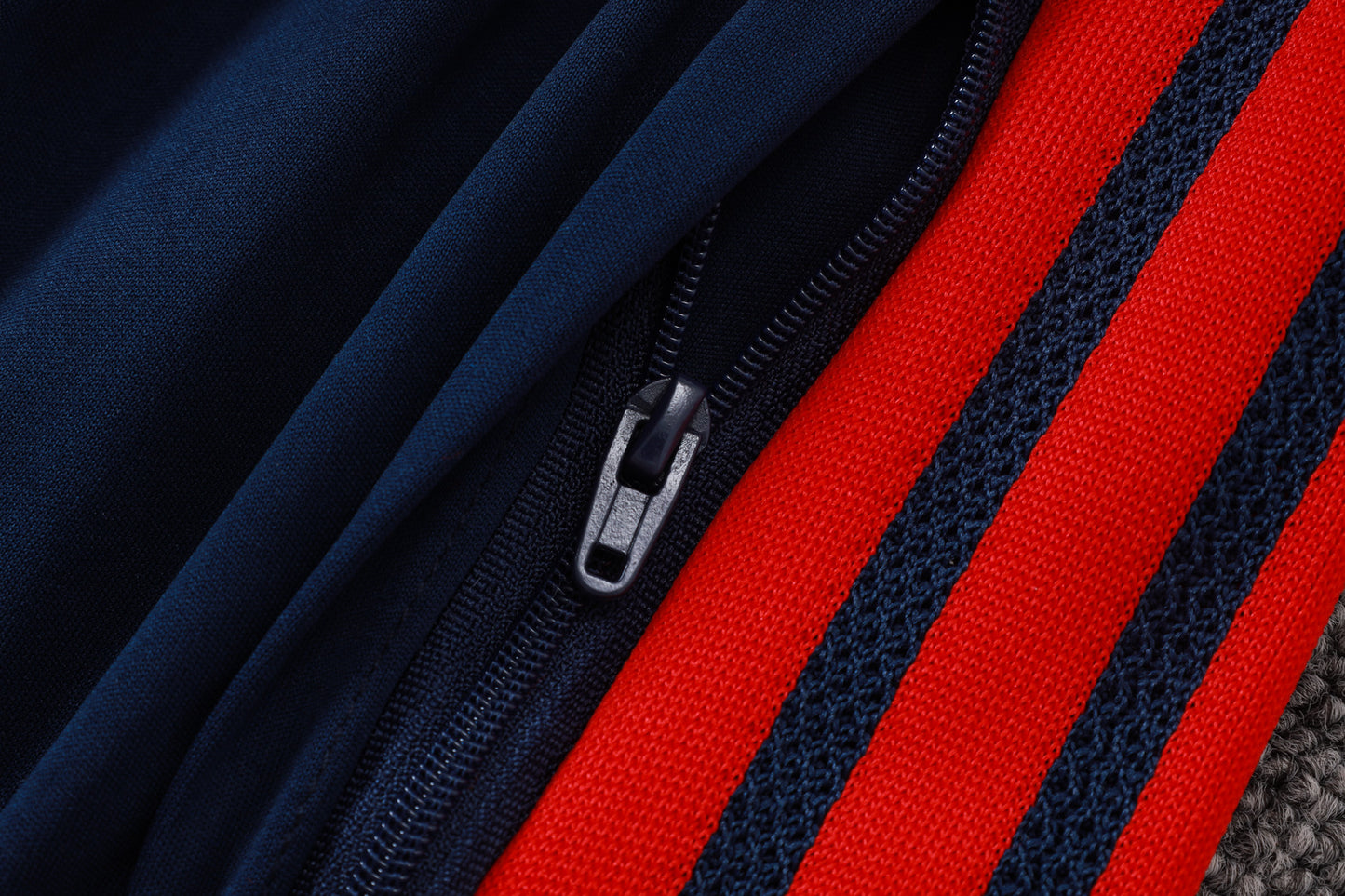 Bayern Munich Sleeveless Training Kit - Navy/Steel Blue/Red