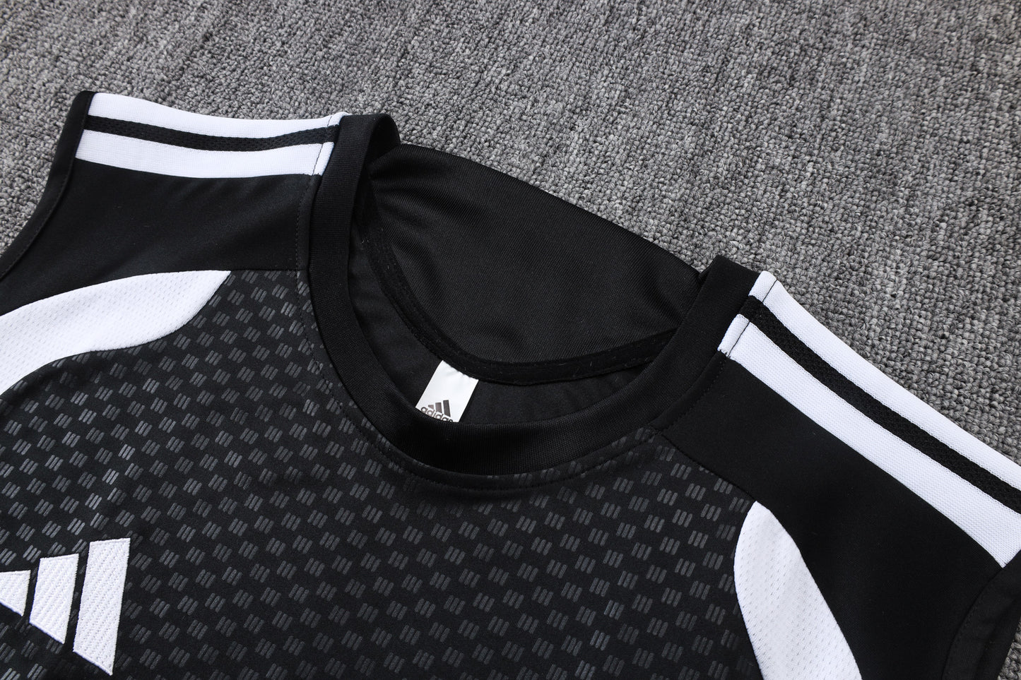 Real Madrid Sleeveless Training Kit - Black/White/Grey