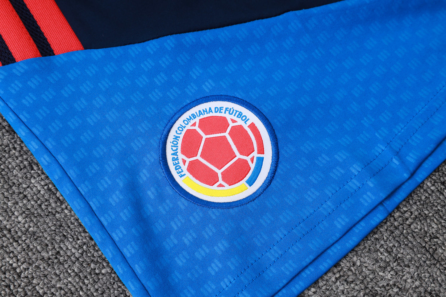 Colombia Sleeveless Training Kit - Navy/Blue