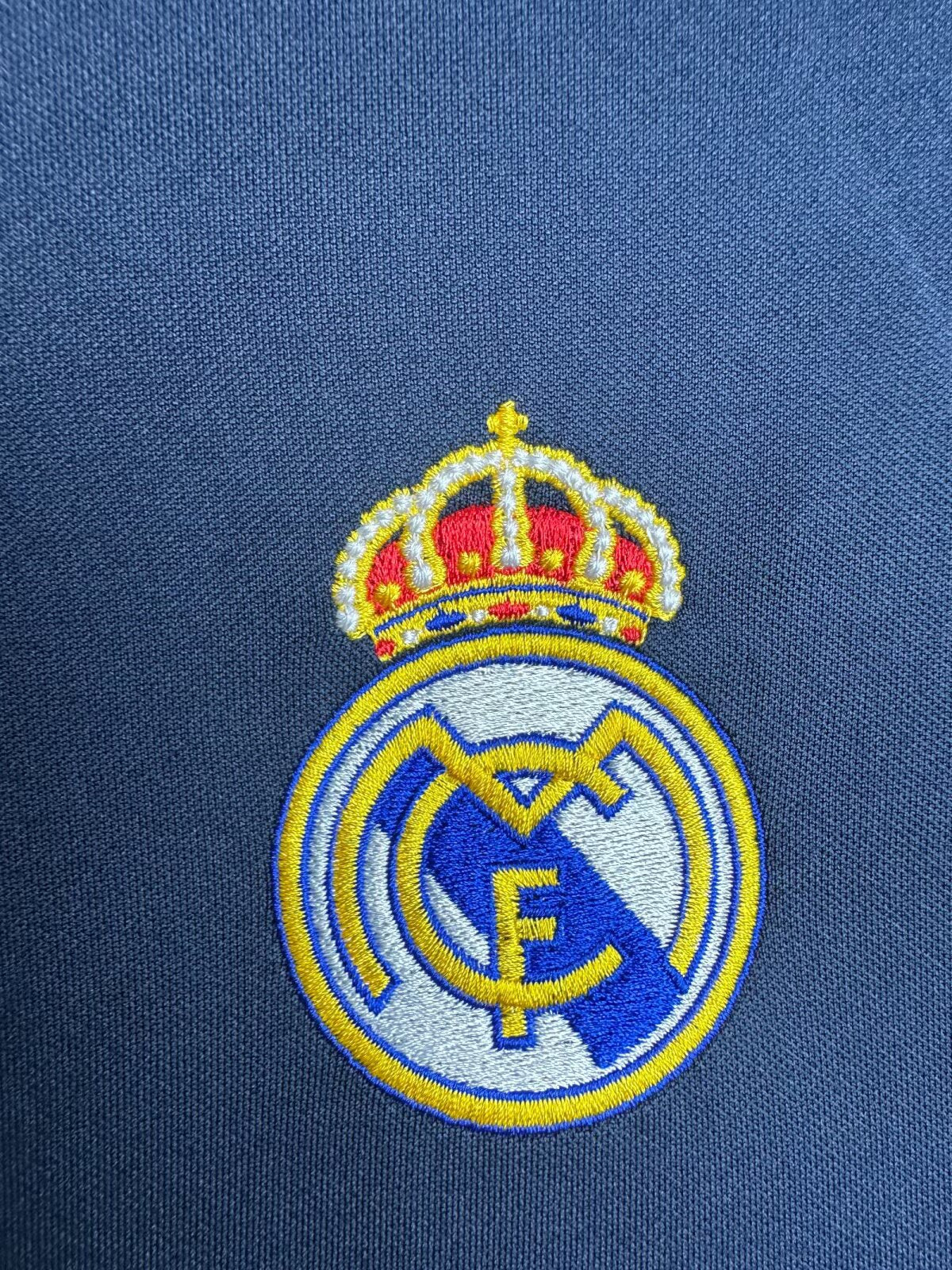 Real Madrid 2003/04 Away
