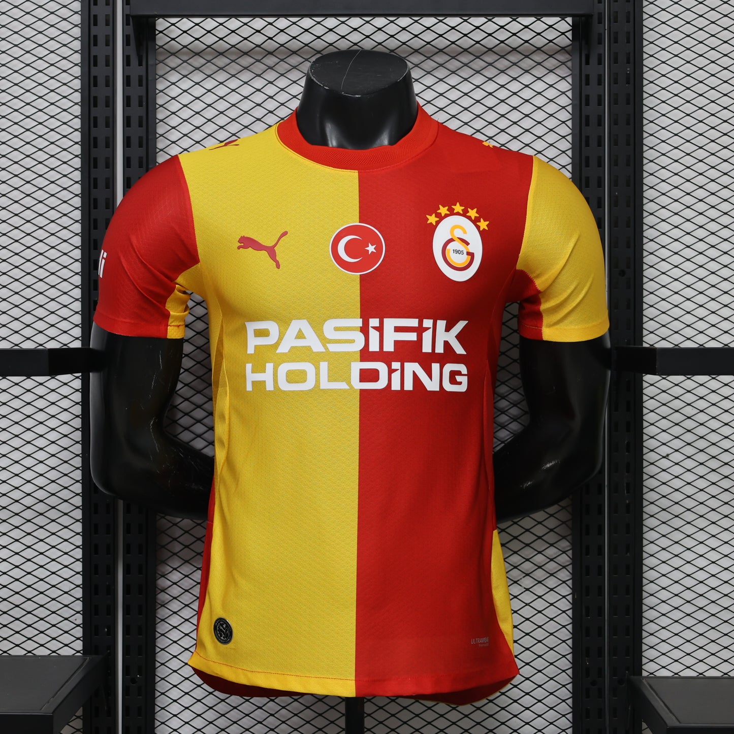 Galatasaray 2026/27 Home