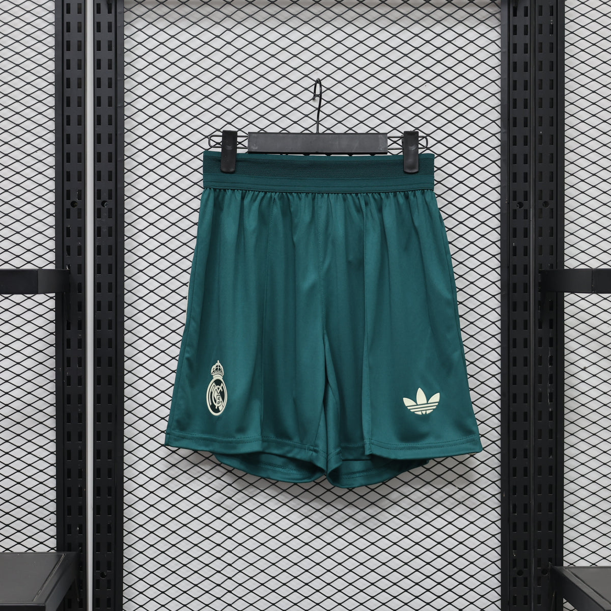 Real Madrid 2026/27 Shorts - Away