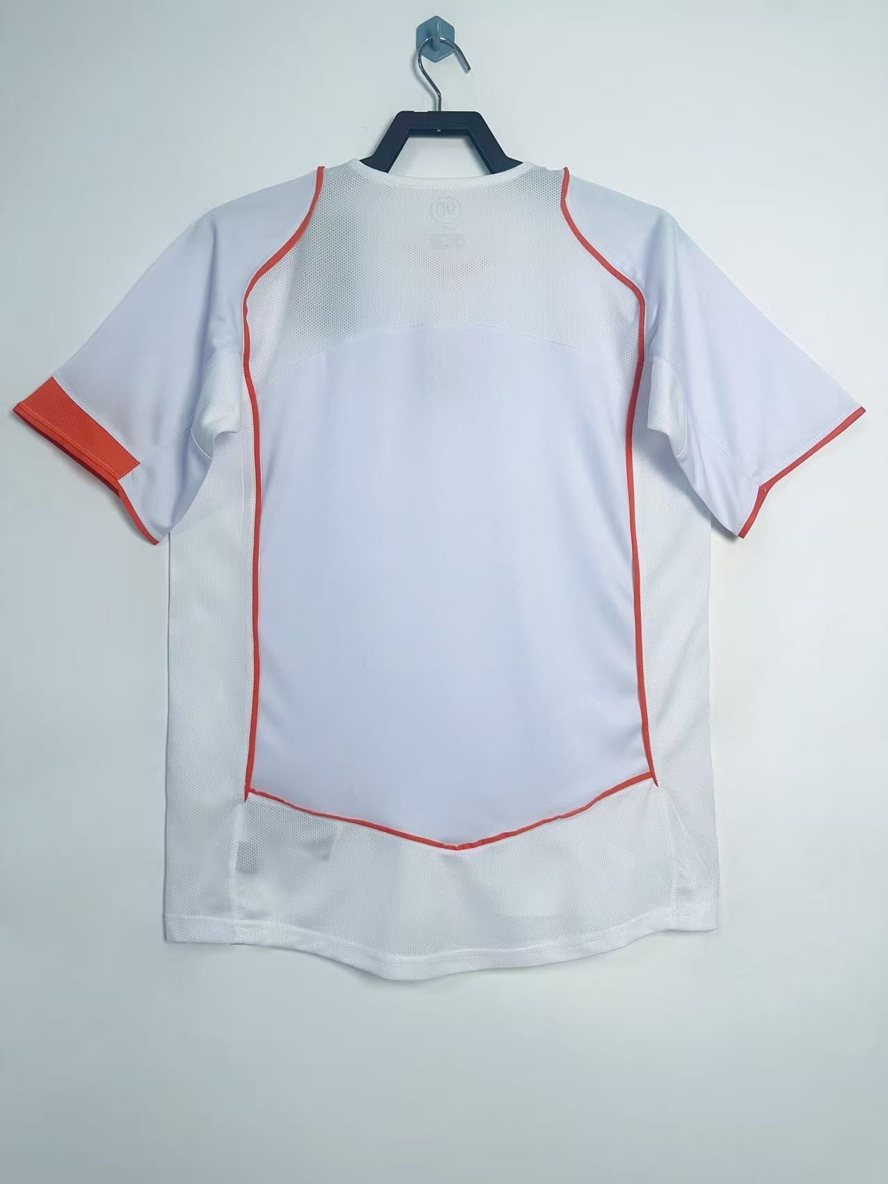 Netherlands 2004 Away