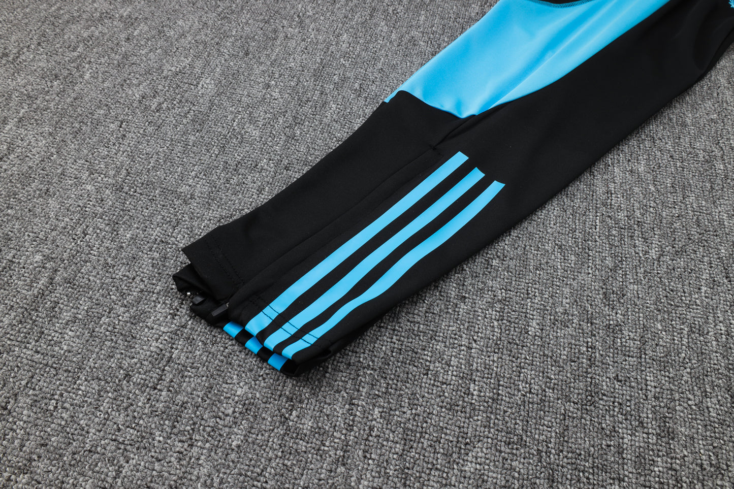 Argentina 1/4 Zip Tracksuit Set White/Electric-Blue/Black