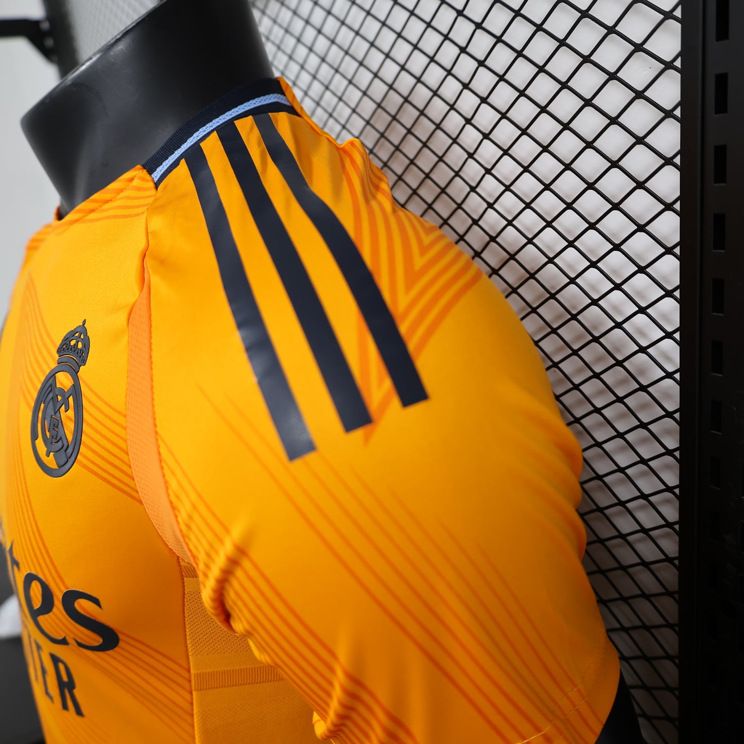 Real Madrid 2024/25 Away