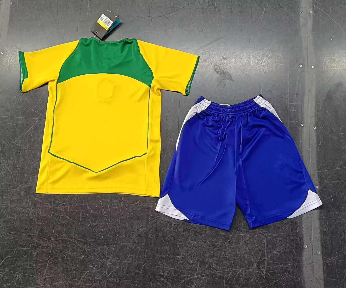 Brazil 2004 Home - Kids