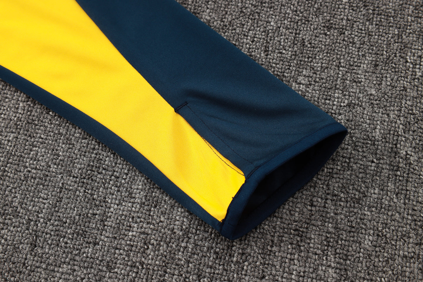 Real Madrid 1/4 Zip Tracksuit Set White/Yellow/Navy