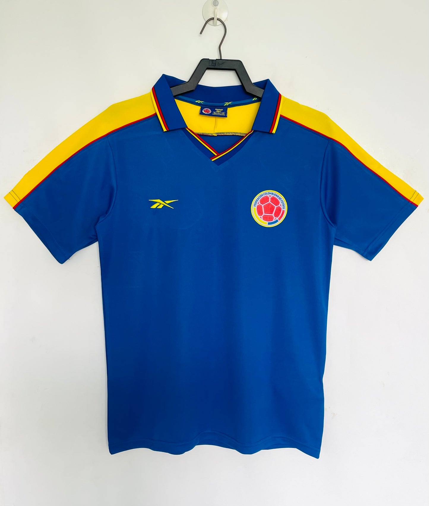 Colombia 1998 Away