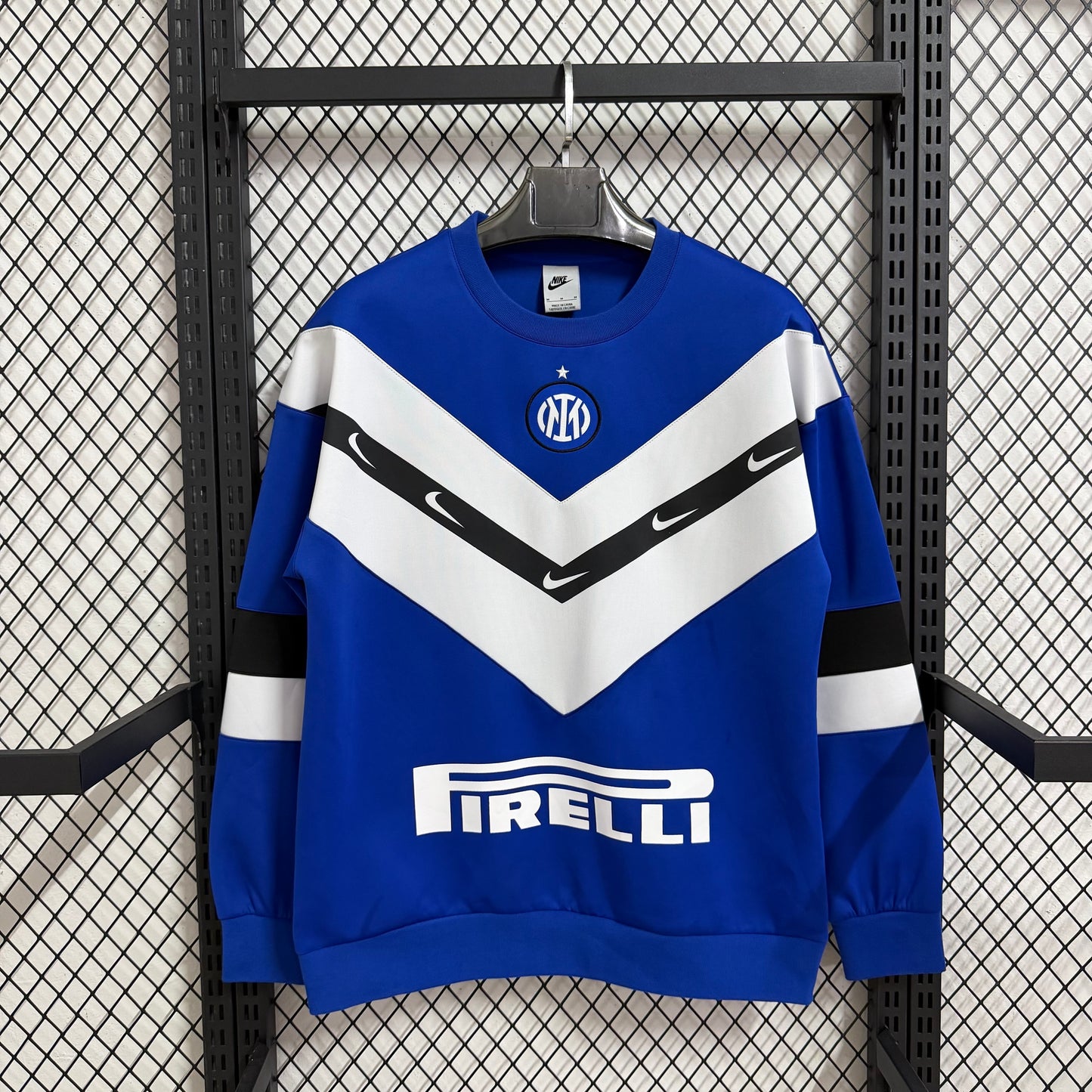 Inter Milan Retro Lifestyle Sweatshirt