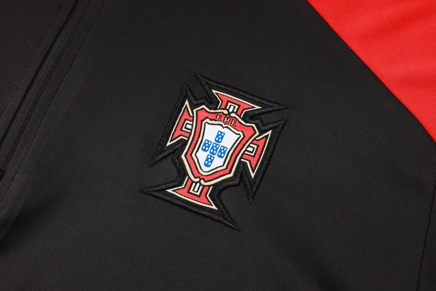 Portugal 1/4 Zip Tracksuit Set Black/Red
